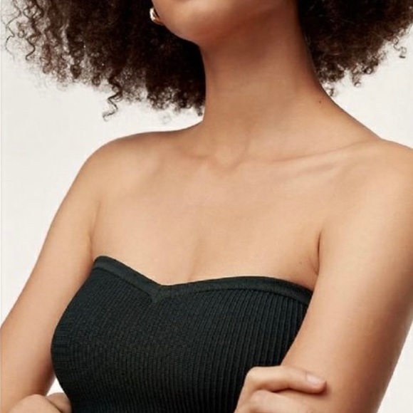 shoulder-less body contouring aritzia top - Picture 2 of 2